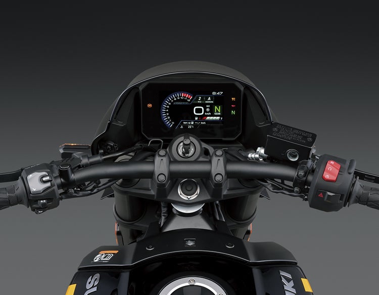 新型GSX-8TTの5インチカラーTFTディスプレイ