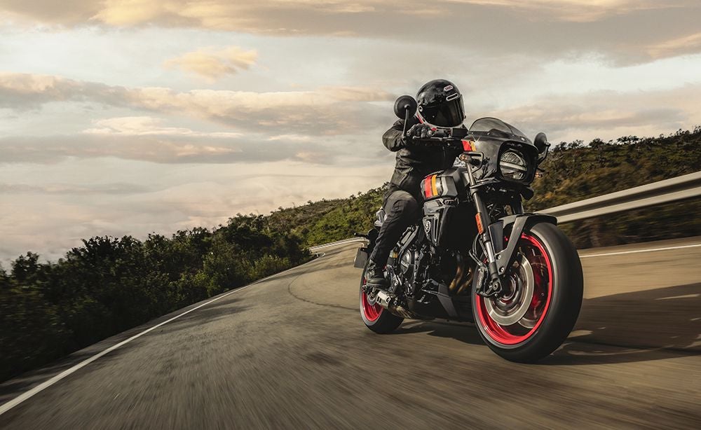 スズキ GSX-8TT｜Suzuki GSX-8TT
