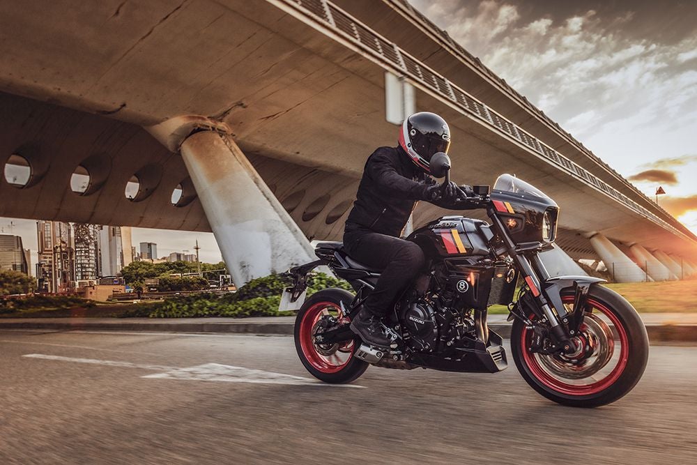 スズキ GSX-8TT｜Suzuki GSX-8TT