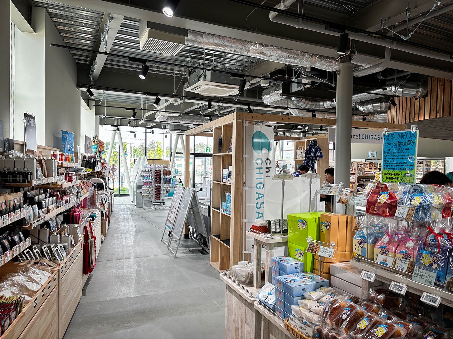 物販コーナーではここでしか手に入らないグッズも並んでいました。ぜひ「Choice! Chigasaki」認定品を探してみてください。