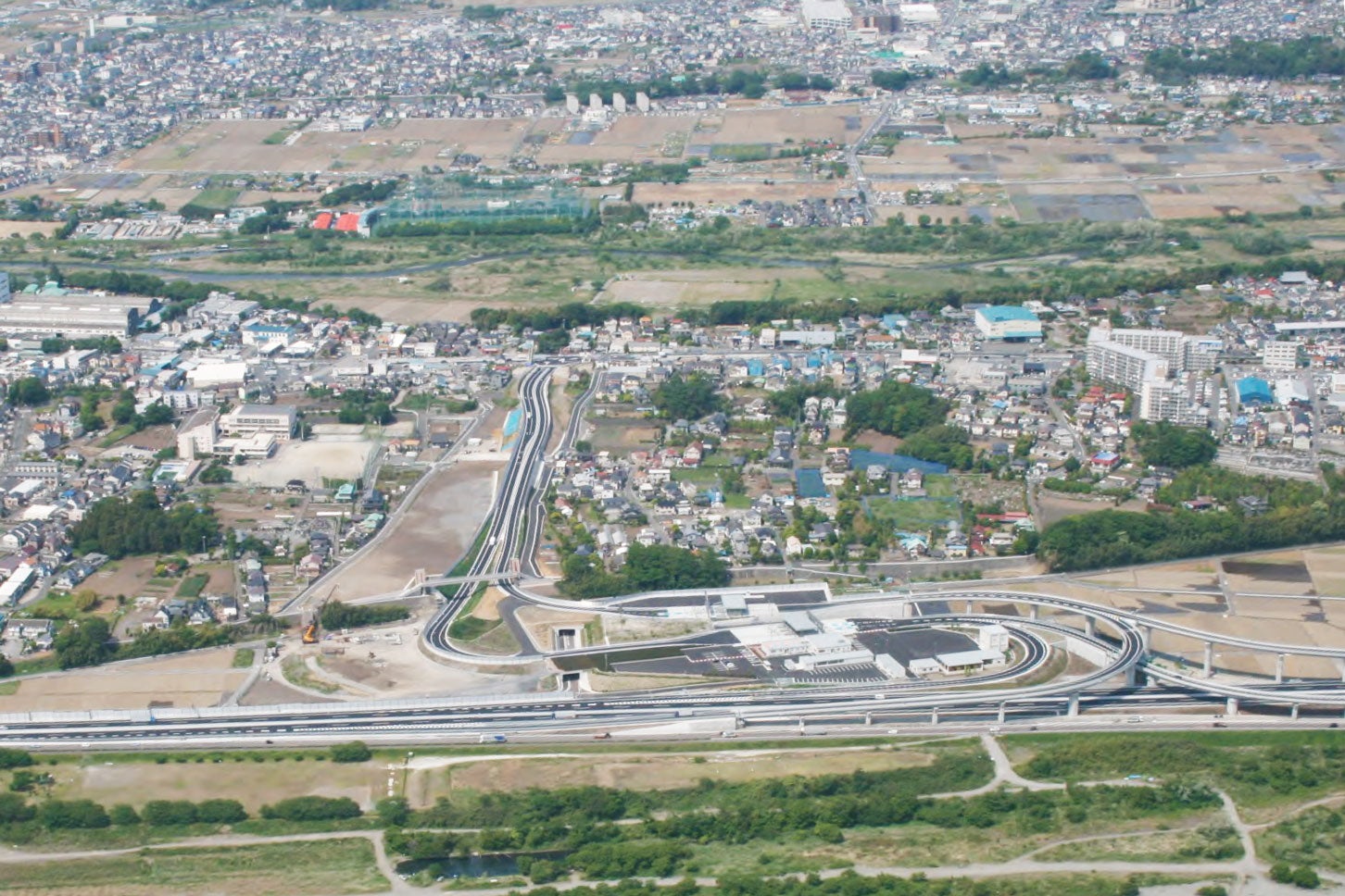 厚木秦野道路の様子。