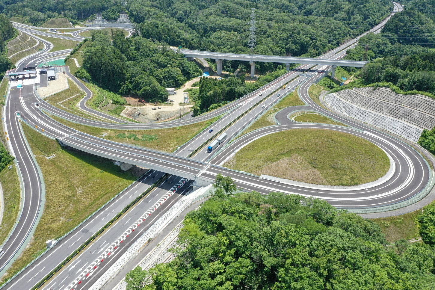 小名浜道路 いわき小名浜IC付近の様子。