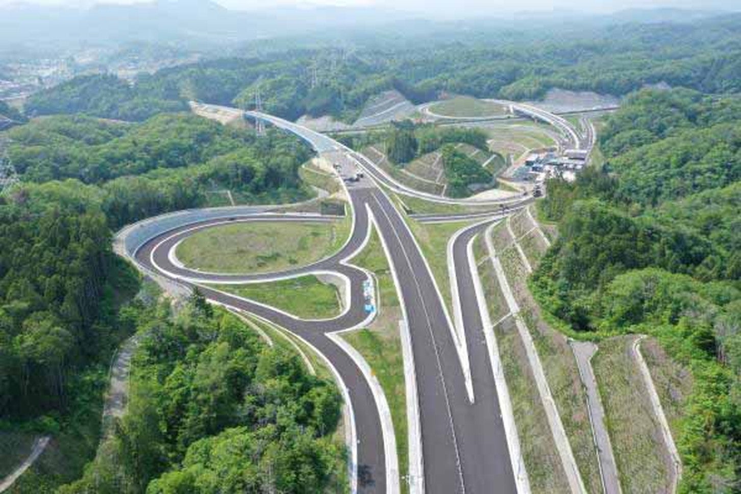 小名浜道路 いわき小名浜IC付近の様子。