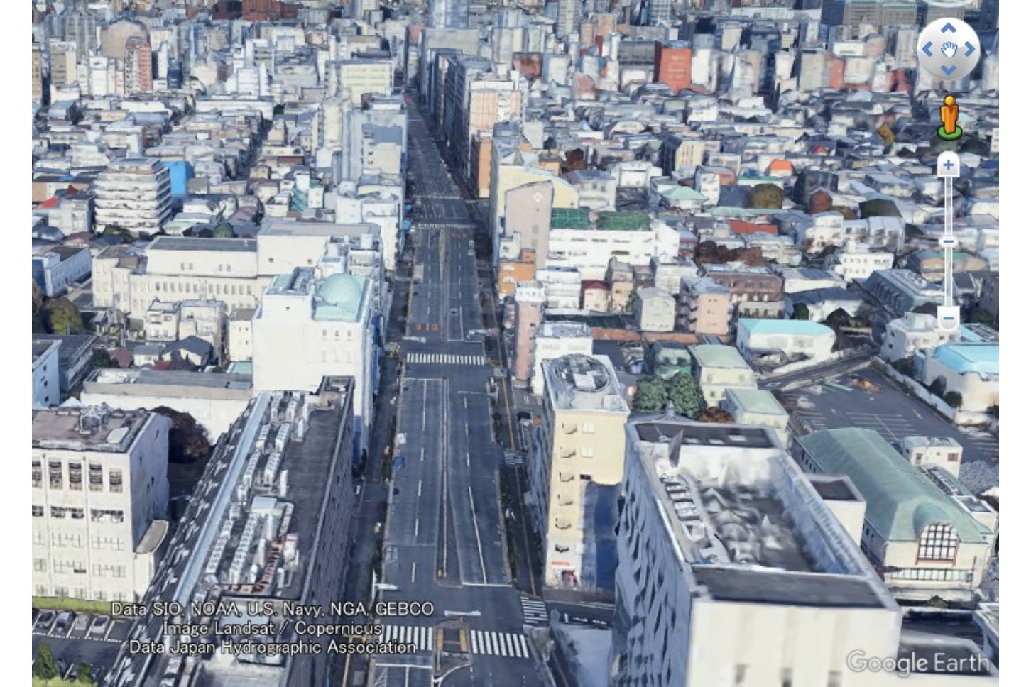 新宿区内を南北に延びる「外苑東通り」は環状第3号線の一部。