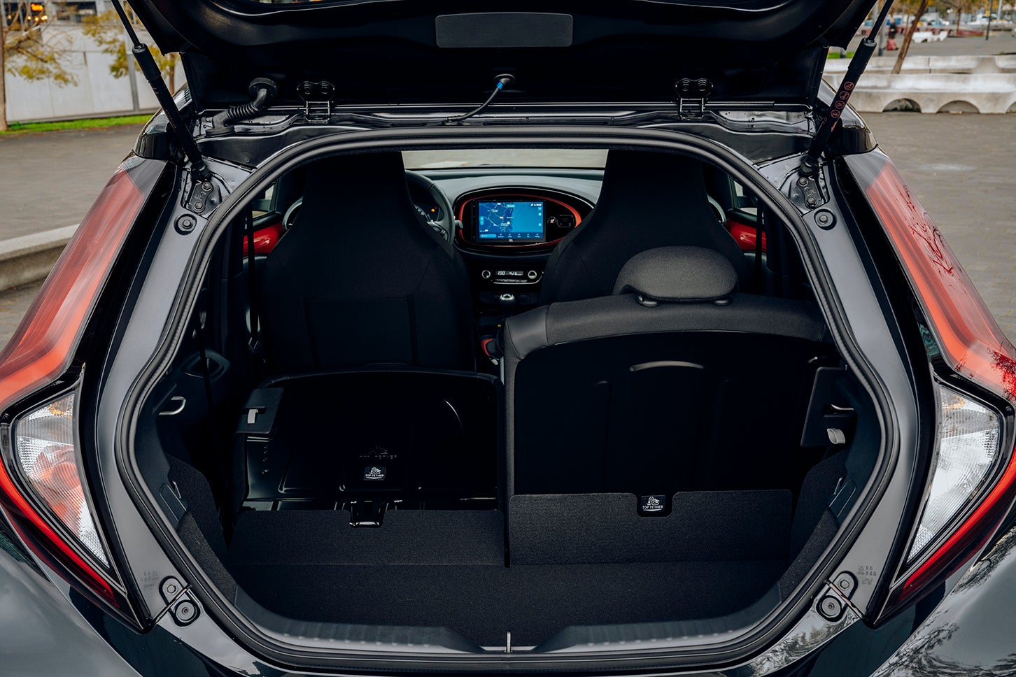 トヨタ・アイゴ クロス｜Toyota Aygo X