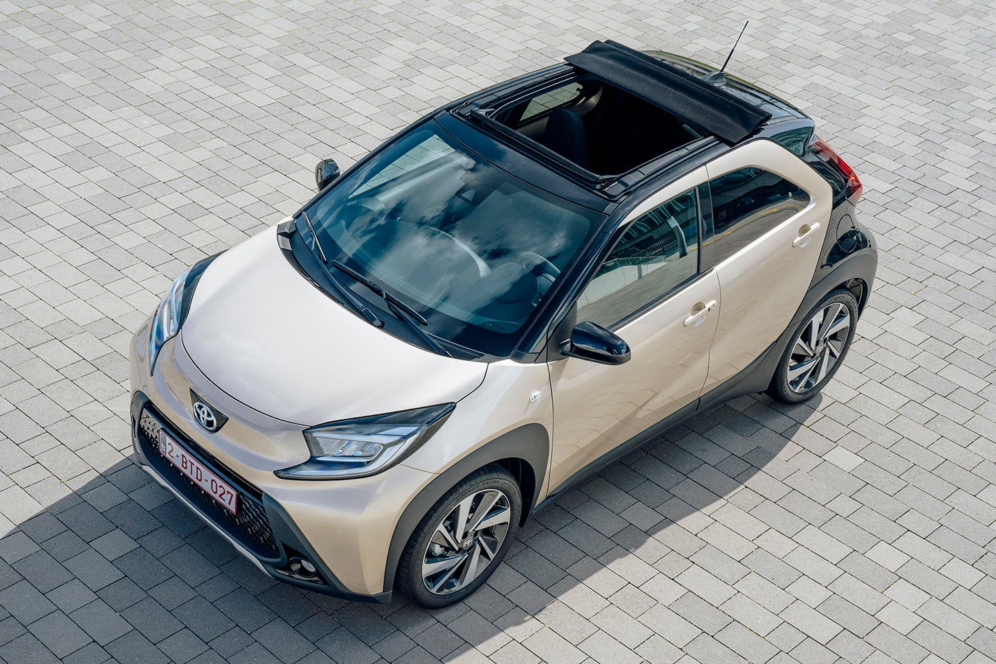 トヨタ・アイゴ クロス｜Toyota Aygo X