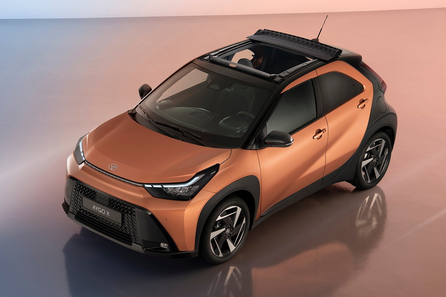 トヨタ・アイゴ クロス ハイブリッド｜Toyota Aygo X Hybrid