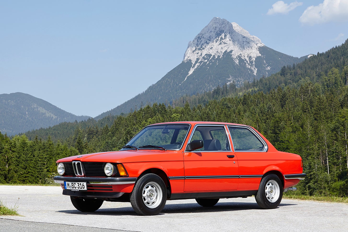 ビー・エム・ダブリュー 初代3シリーズ（E21系）｜BMW 3 Series