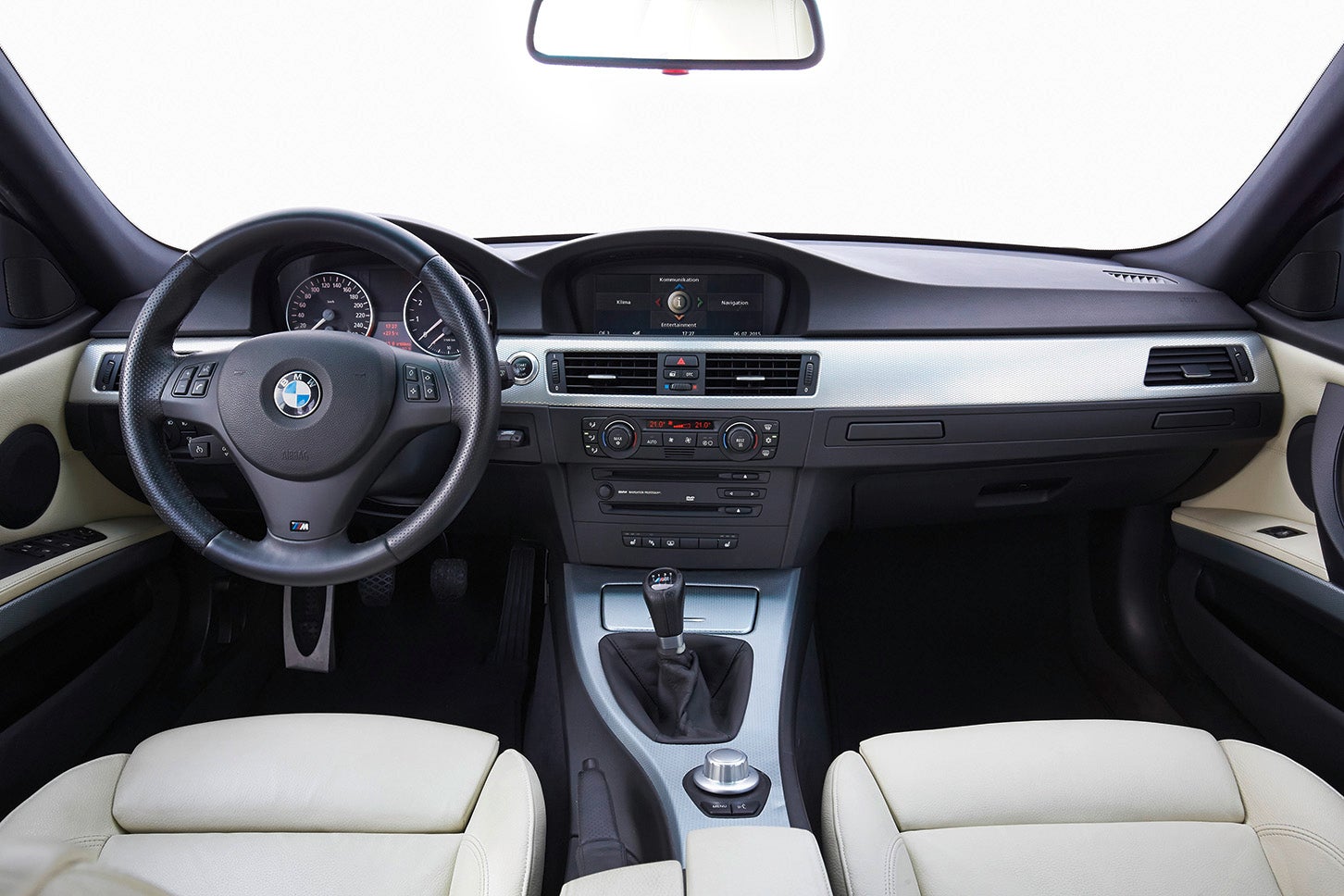 ビー・エム・ダブリュー 3シリーズ（5代目 E90系）｜BMW 3 Series