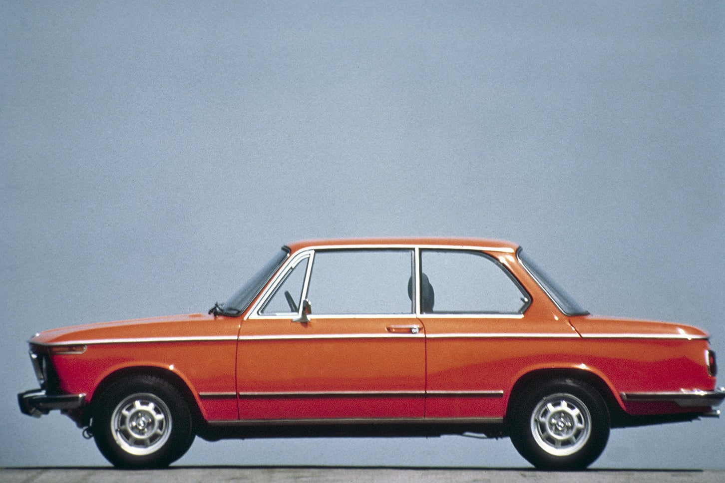 ビー・エム・ダブリュー 2002｜BMW 2002