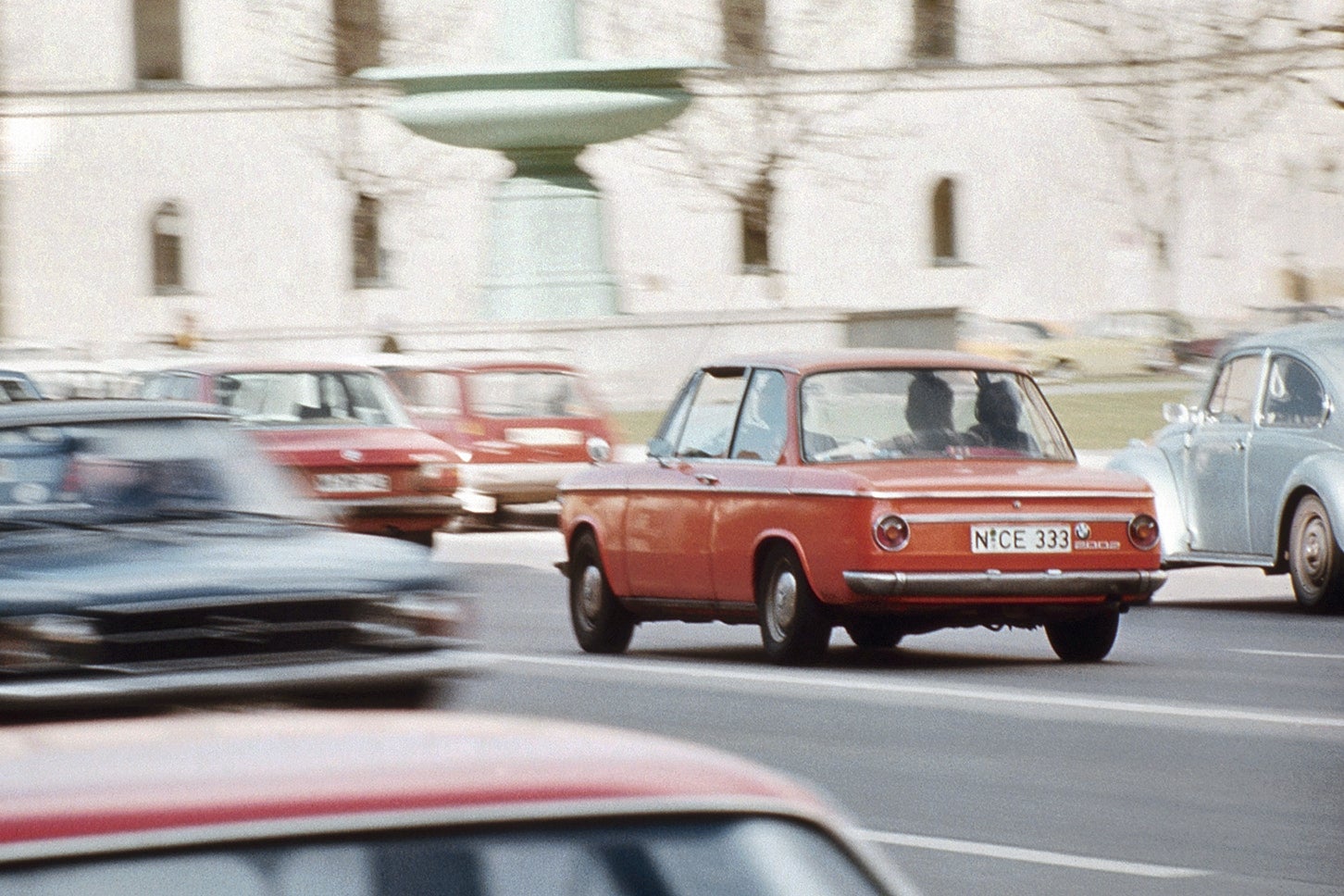 ビー・エム・ダブリュー 2002｜BMW 2002