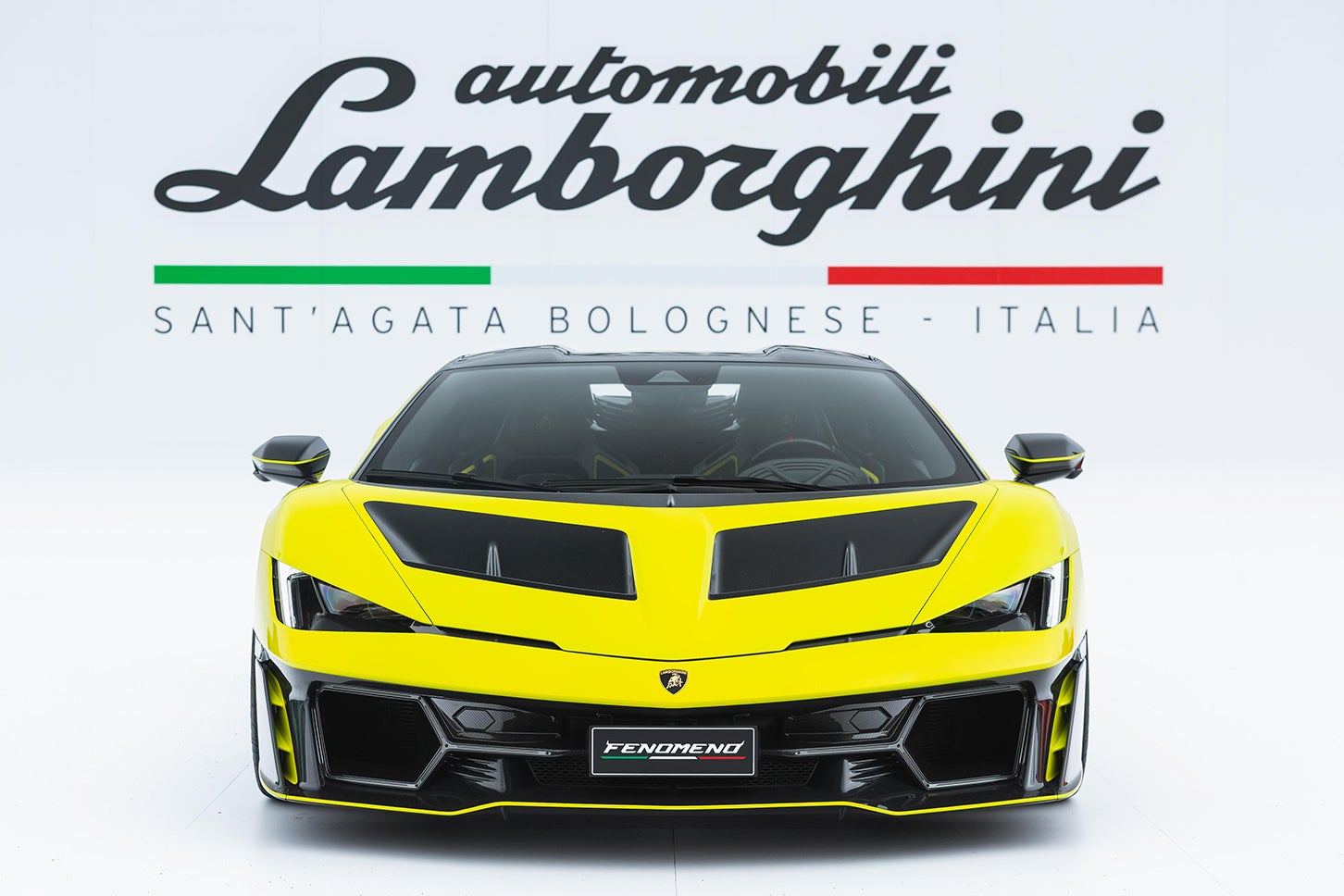 ランボルギーニ・フェノメノ｜Lamborghini Fenomeno