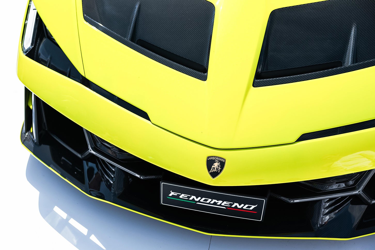 ランボルギーニ・フェノメノ｜Lamborghini Fenomeno