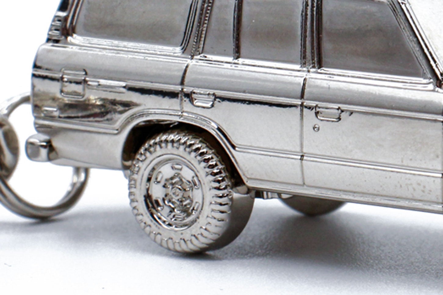 トヨタ ランドクルーザー 60 3Dキーリング。