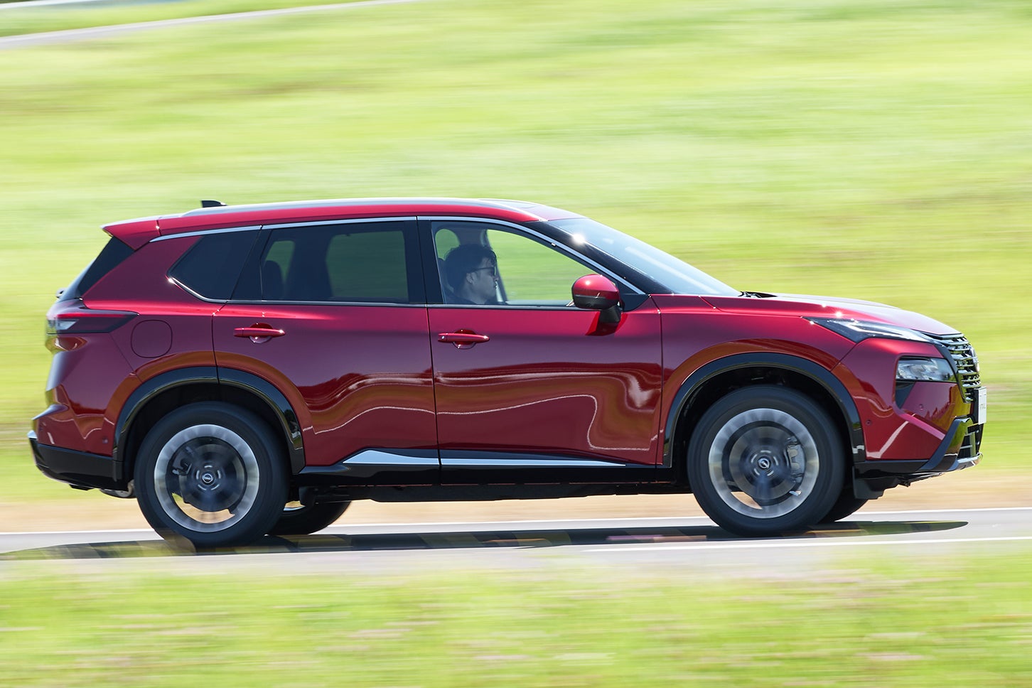 日産エクストレイル｜Nissan X-Trail