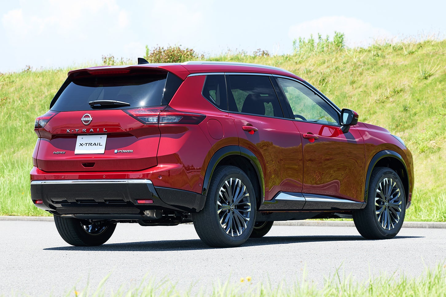 日産エクストレイル｜Nissan X-Trail