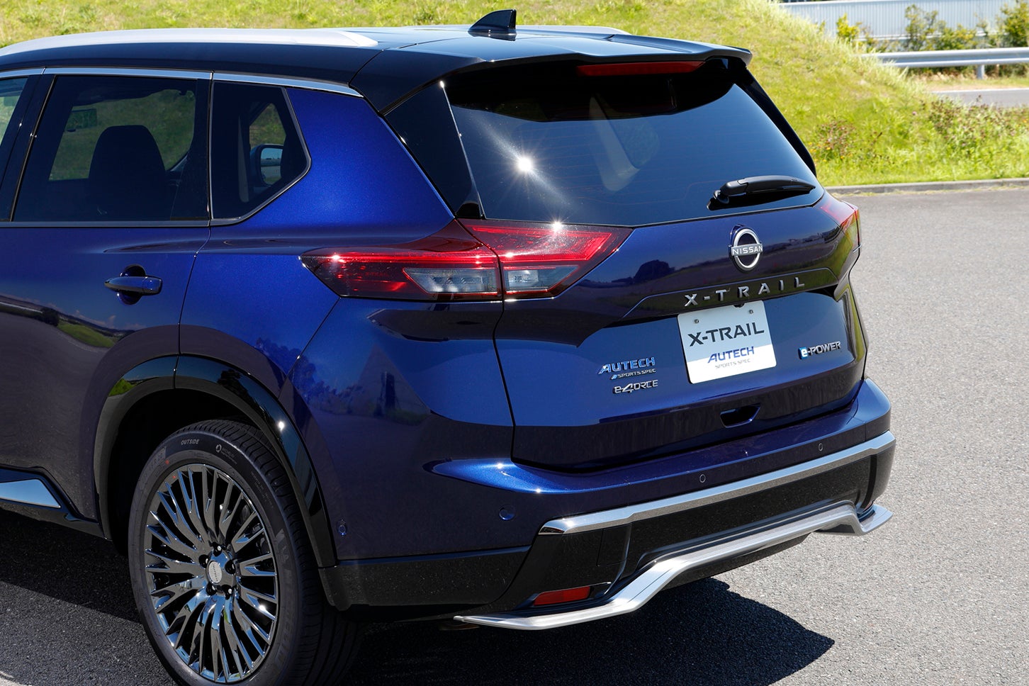 日産エクストレイルAUTECHスポーツスペック｜Nissan X-Trail AUTECH Sport Spec