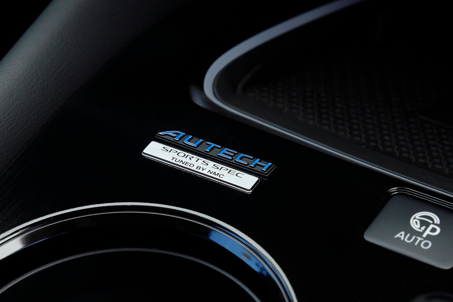 日産エクストレイルAUTECHスポーツスペック｜Nissan X-Trail AUTECH Sport Spec