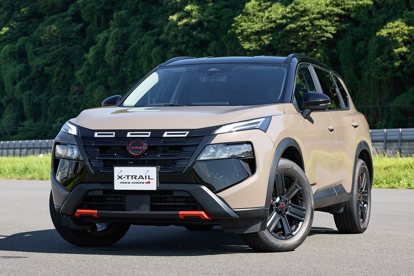 日産エクストレイル ロッククリーク｜Nissan X-Trail Rock Creek