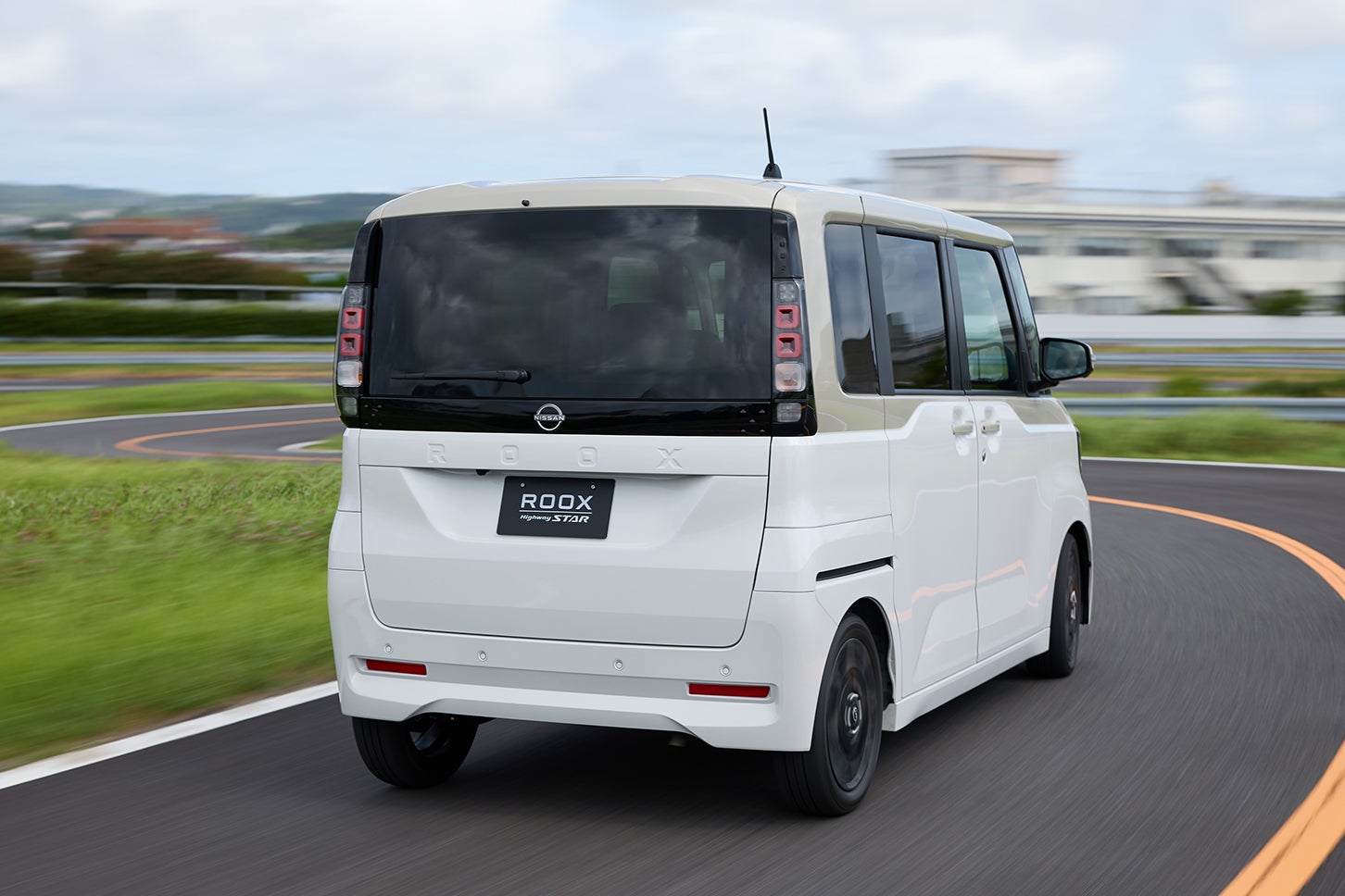 日産ルークス|Nissan Roox