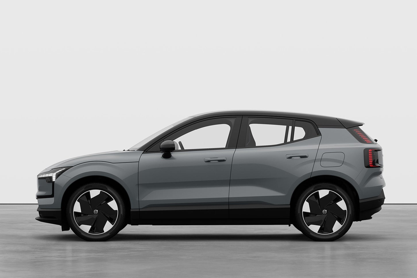 ボルボEX30プラス シングルモーター エクステンデッドレンジ｜Volvo EX30 Plus Single Motor Extended Range