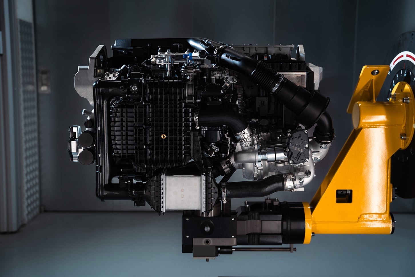 BMW第3世代燃料電池システム｜BMW 3rd Generation Fuel Cell System