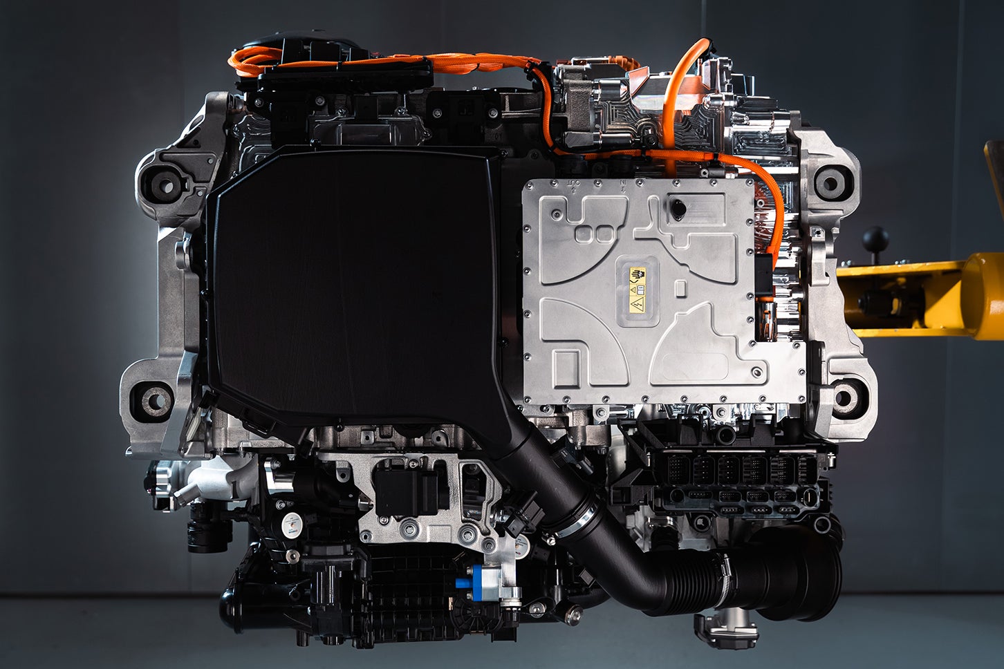 BMW第3世代燃料電池システム｜BMW 3rd Generation Fuel Cell System