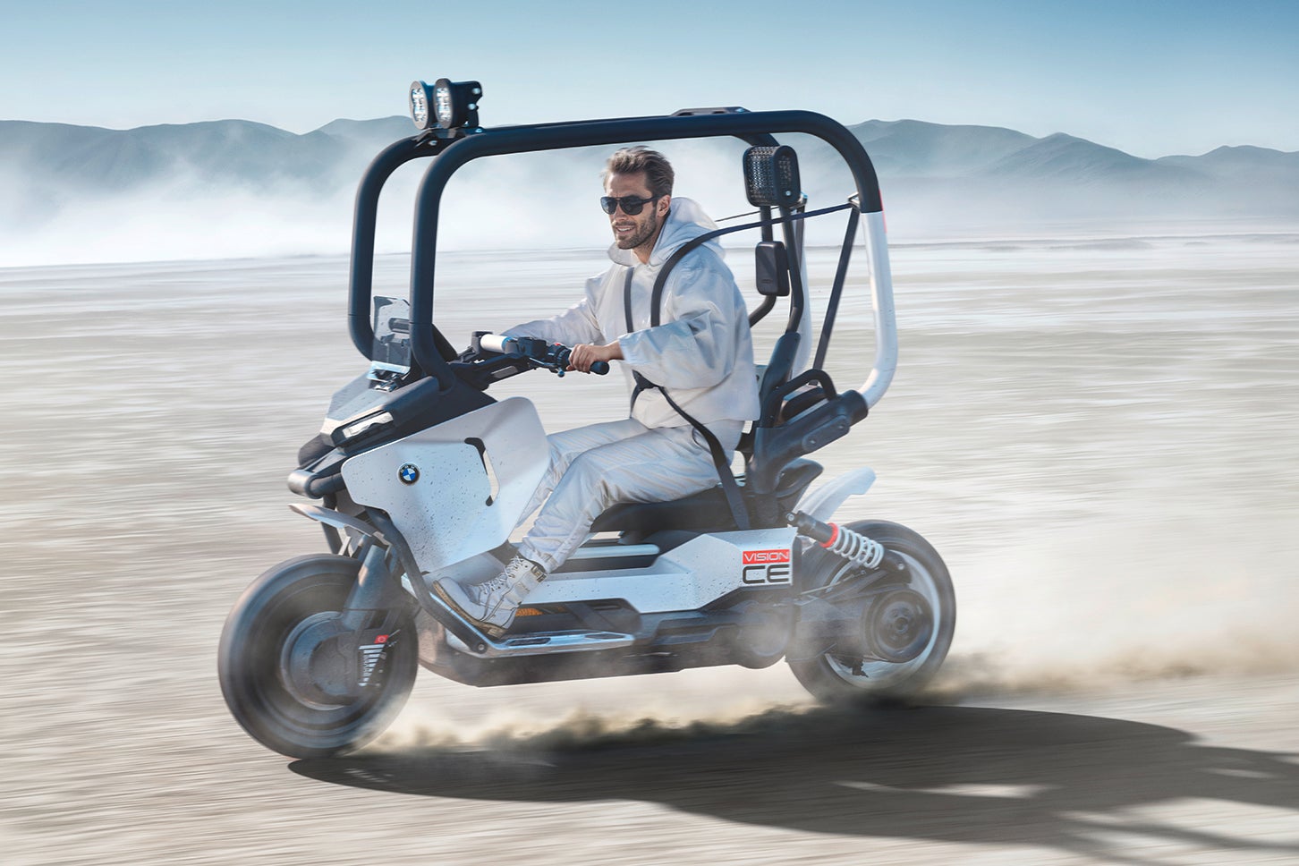 BMWモトラッド ビジョンCE｜BMW Motorrad Vision CE