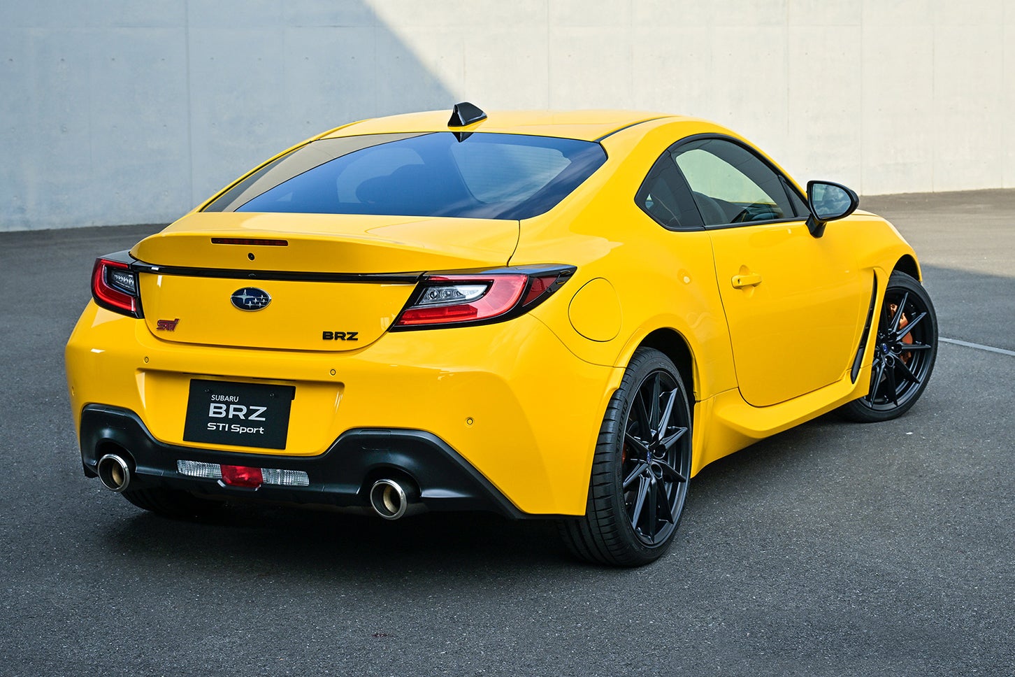 スバルBRZ STIスポーツ イエローエディション｜Subaru BRZ STI Sport Yellow Edition