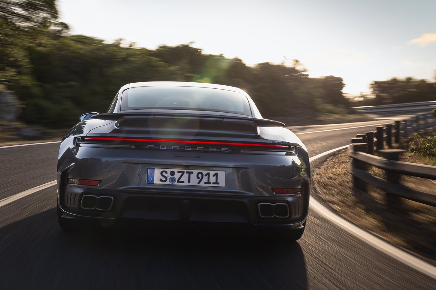 ポルシェ911ターボS|Porsche 911 Turbo S