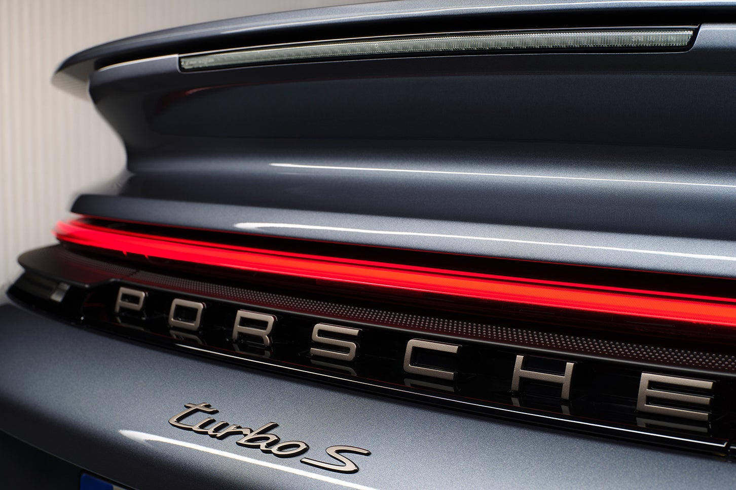 ポルシェ911ターボS｜Porsche 911 Turbo S