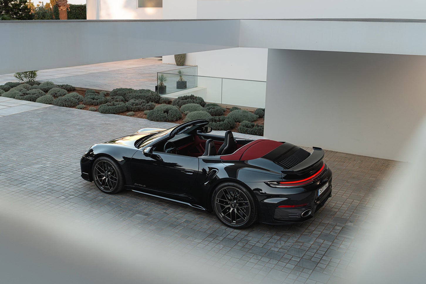 ポルシェ911ターボSカブリオレ｜Porsche 911 Turbo S Cabriolet
