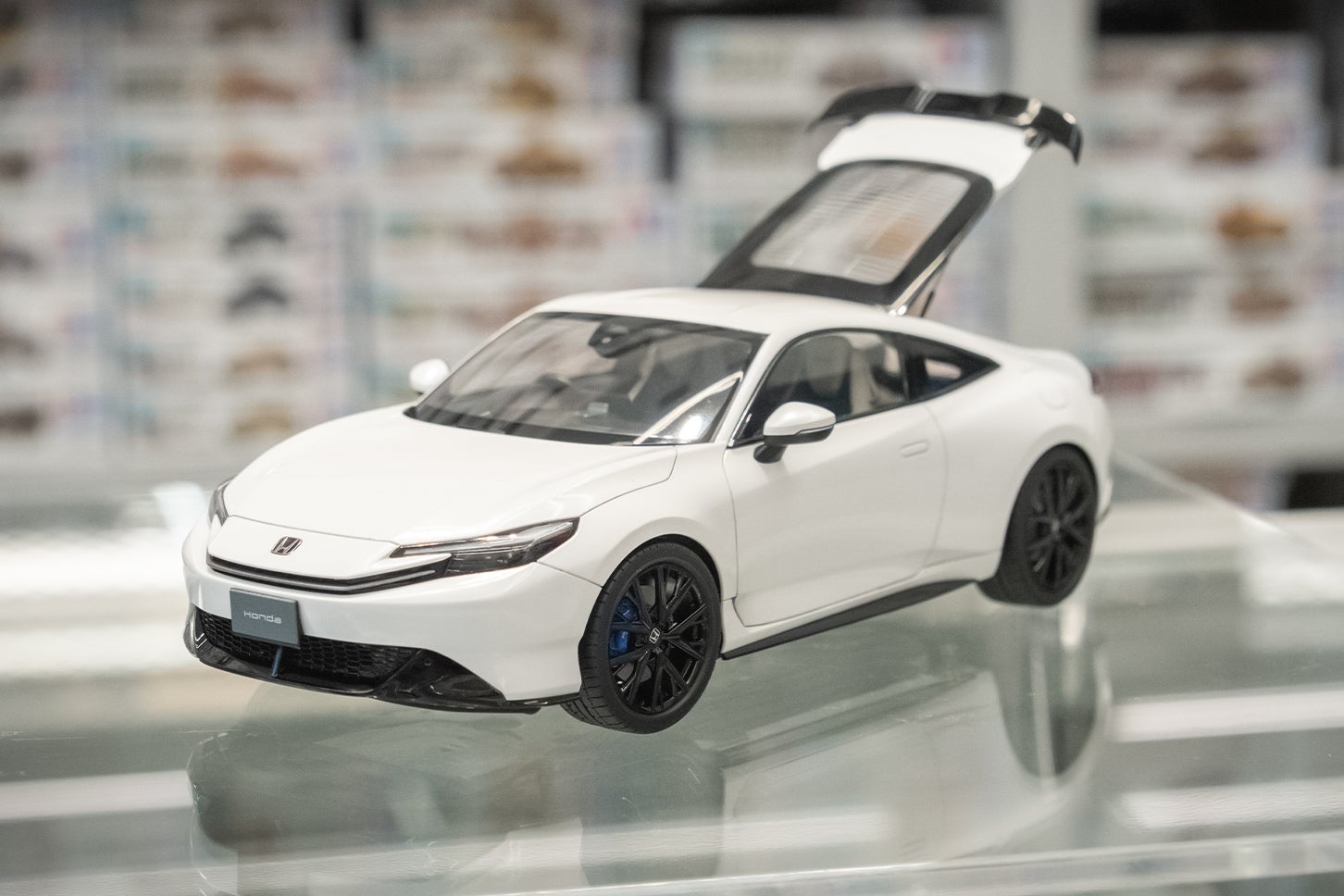 タミヤ1/24スポーツカーシリーズNo.373「ホンダ・プレリュード」