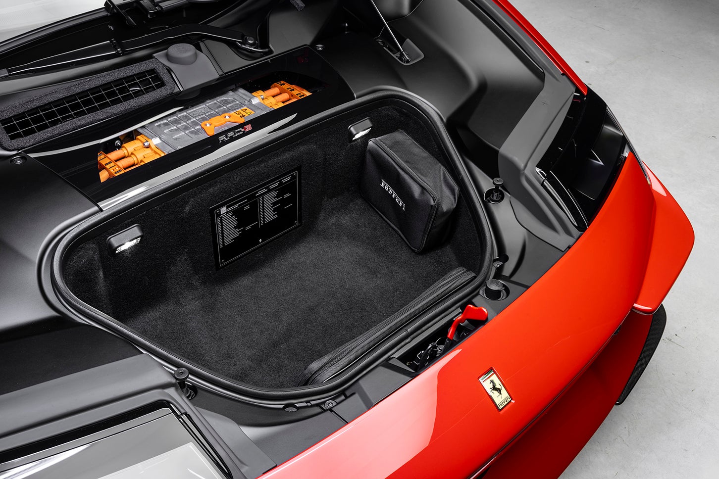 フェラーリ849テスタロッサ｜Ferrari 849 Testarossa
