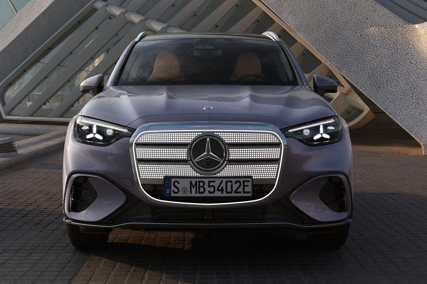 メルセデス・ベンツGLC 400 4マチック ウィズEQテクノロジー｜Mercedes-Benz GLC 400 4MATIC with EQ Technology