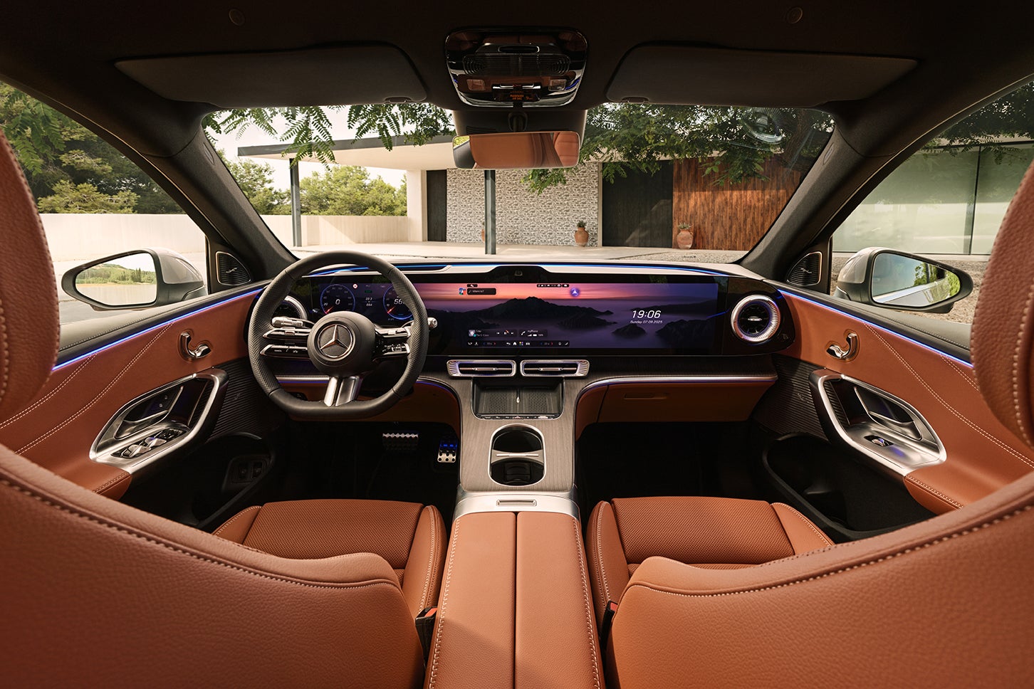 メルセデス・ベンツGLC 400 4マチック ウィズEQテクノロジー｜Mercedes-Benz GLC 400 4MATIC with EQ Technology