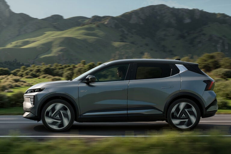 三菱エクリプス クロス｜Mitsubishi Eclipse Cross