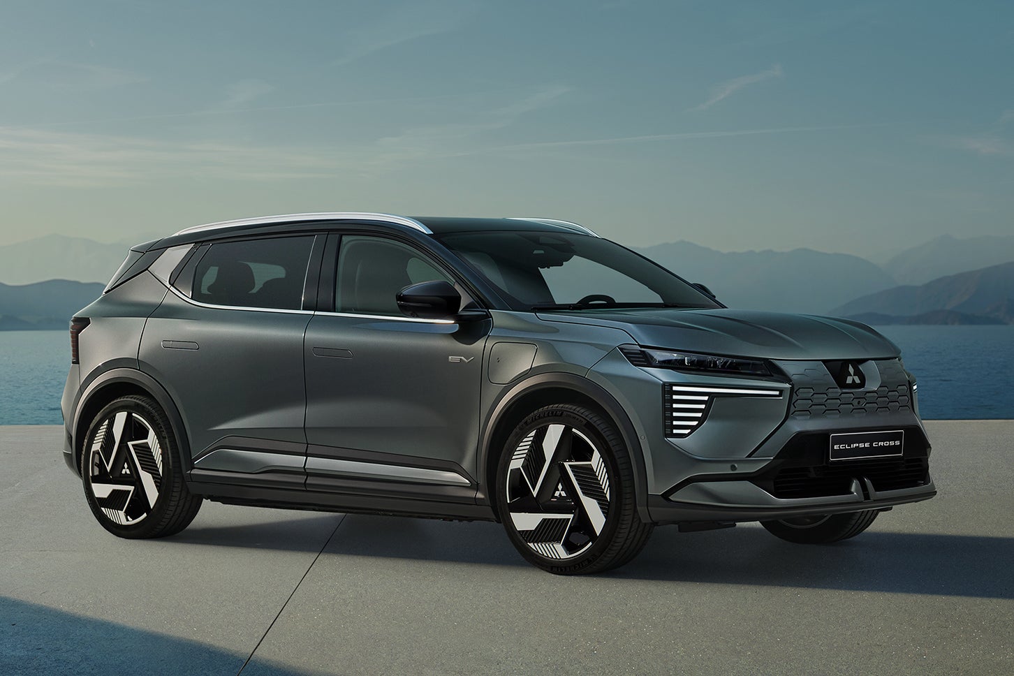 三菱エクリプス クロス｜Mitsubishi Eclipse Cross