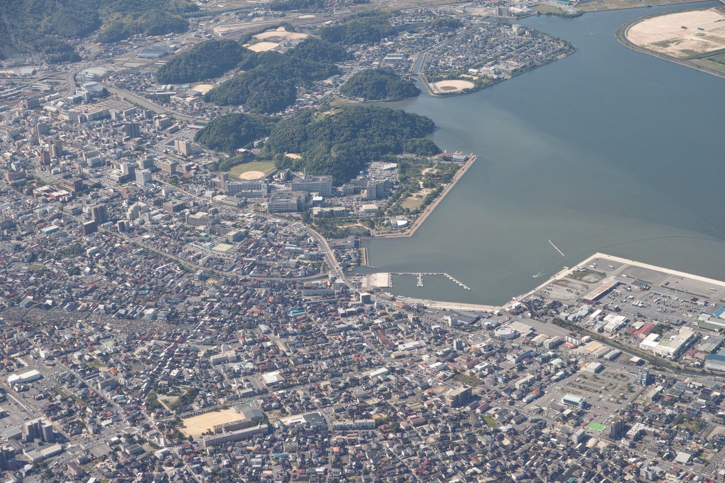 鳥取県米子市街地の様子。　(c)maso11 – stock.adobe.com