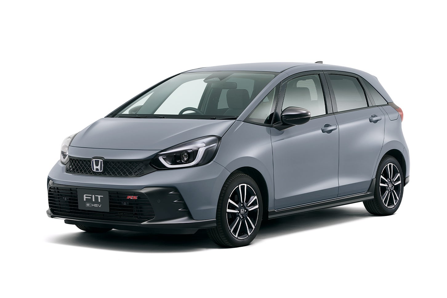 購入車はホンダ フィット e:HEV RSのボディカラー「スレートグレー・パール」に決定！