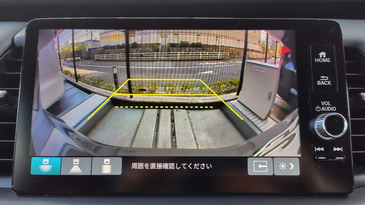 ホンダ フィット HOMEのリアカメラ通常モード画面