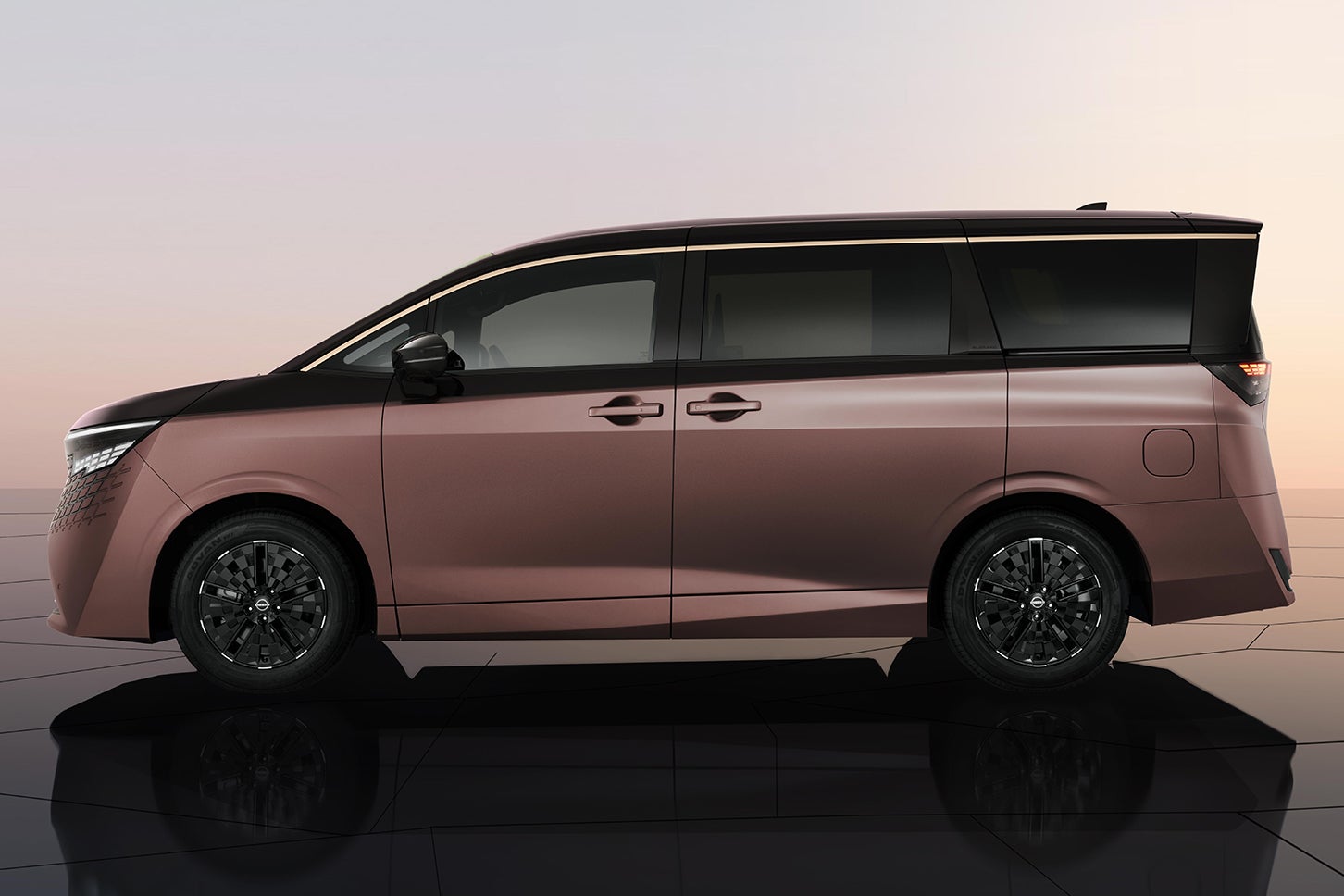 日産エルグランド｜Nissan Elgrand