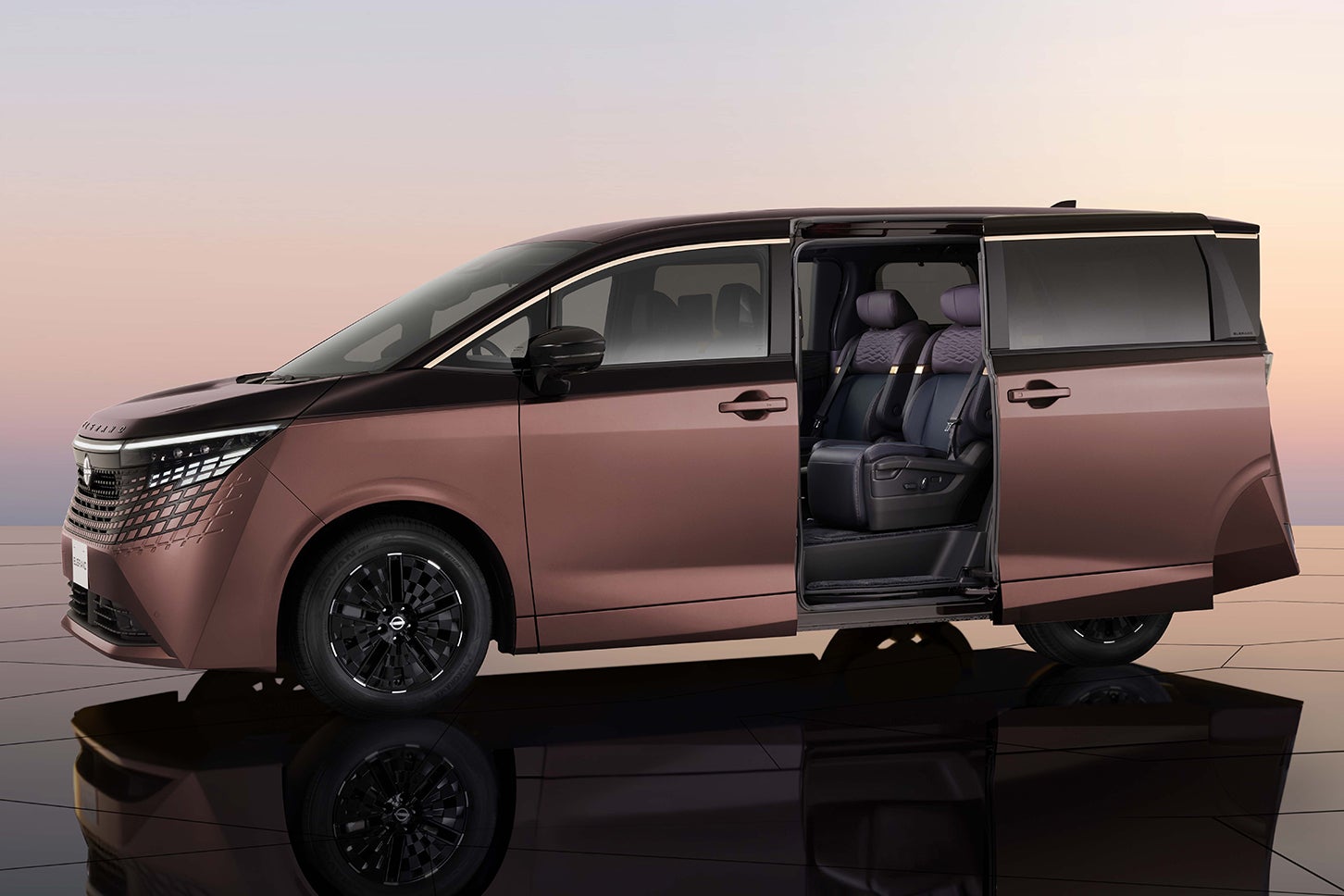 日産エルグランド｜Nissan Elgrand