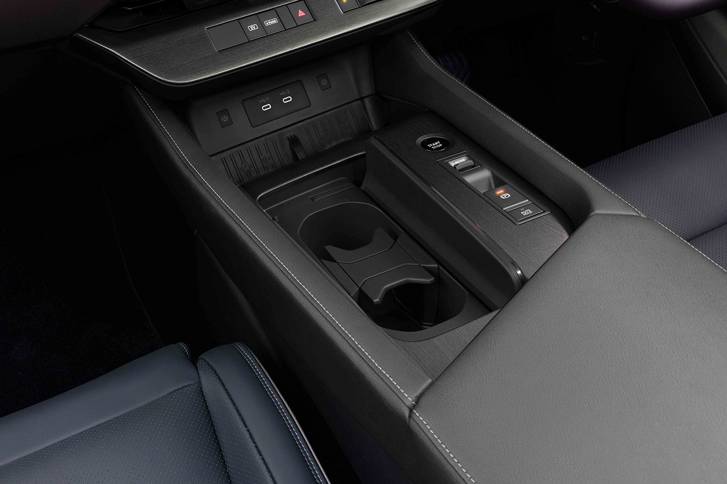 日産エルグランド｜Nissan Elgrand