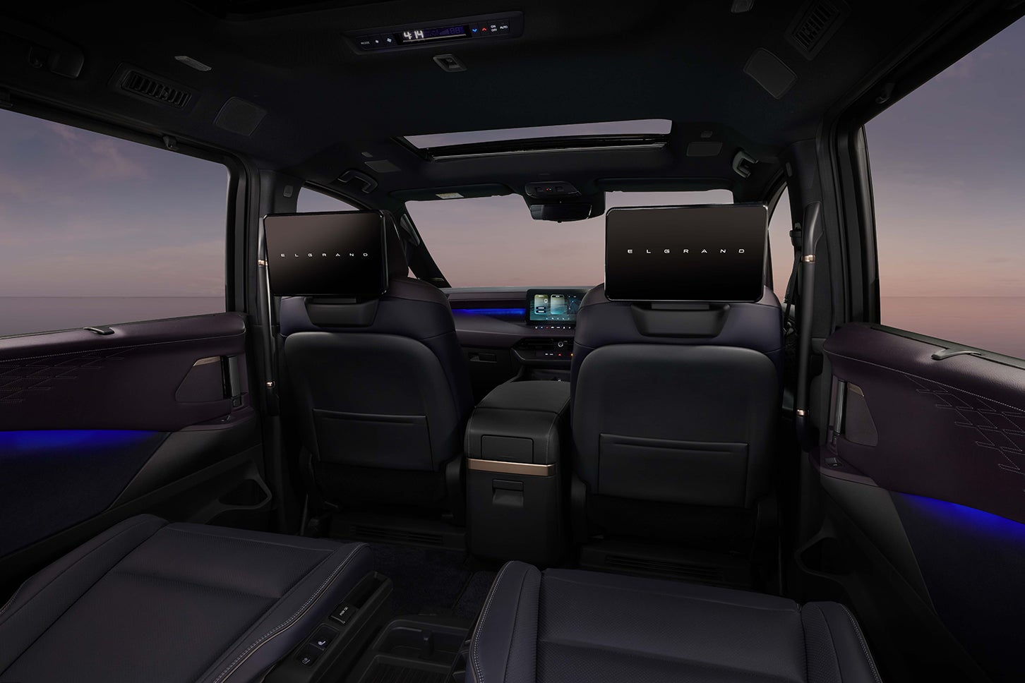 日産エルグランド｜Nissan Elgrand