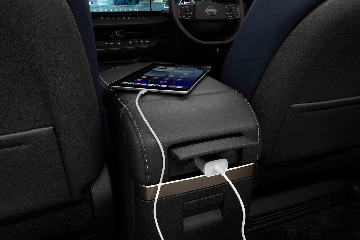 日産エルグランド｜Nissan Elgrand