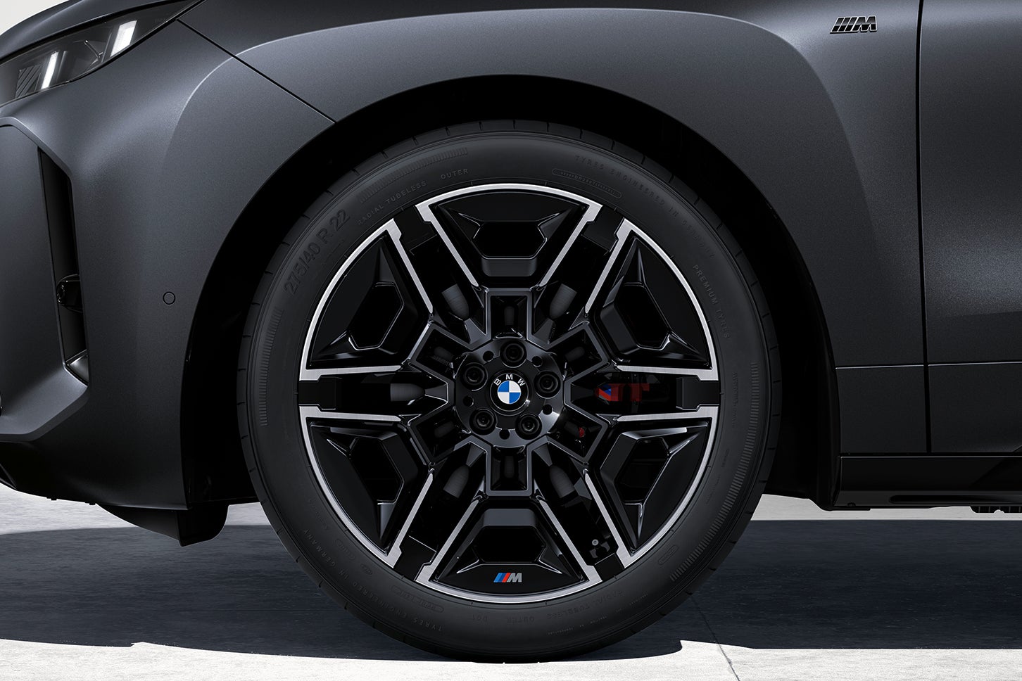 BMW iX M70 xDrive