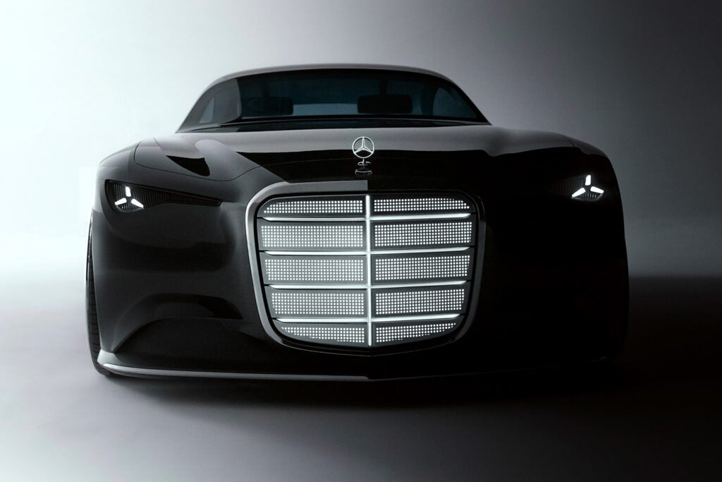 メルセデス・ベンツが新時代の到来を象徴するショーカー「ビジョン
