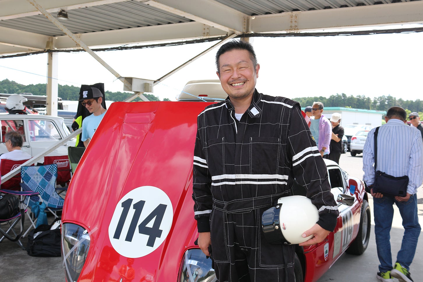 チーム監督とドライバーを務めたシゲちゃんこと重松 洵さん(37歳)