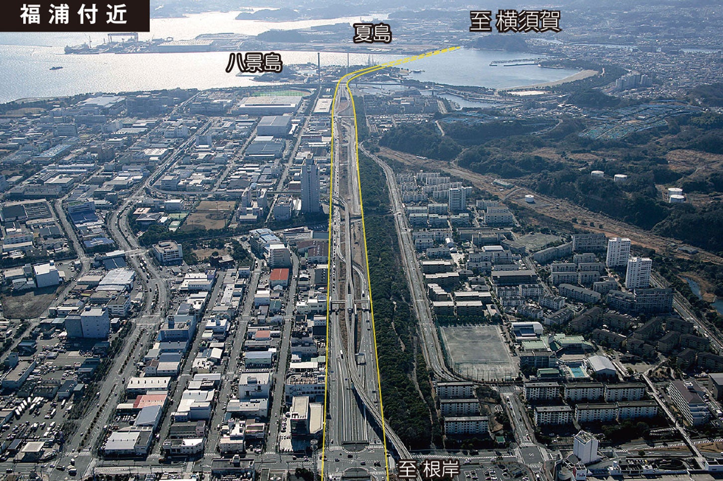 国道357号 福浦付近から横須賀方面を望む。